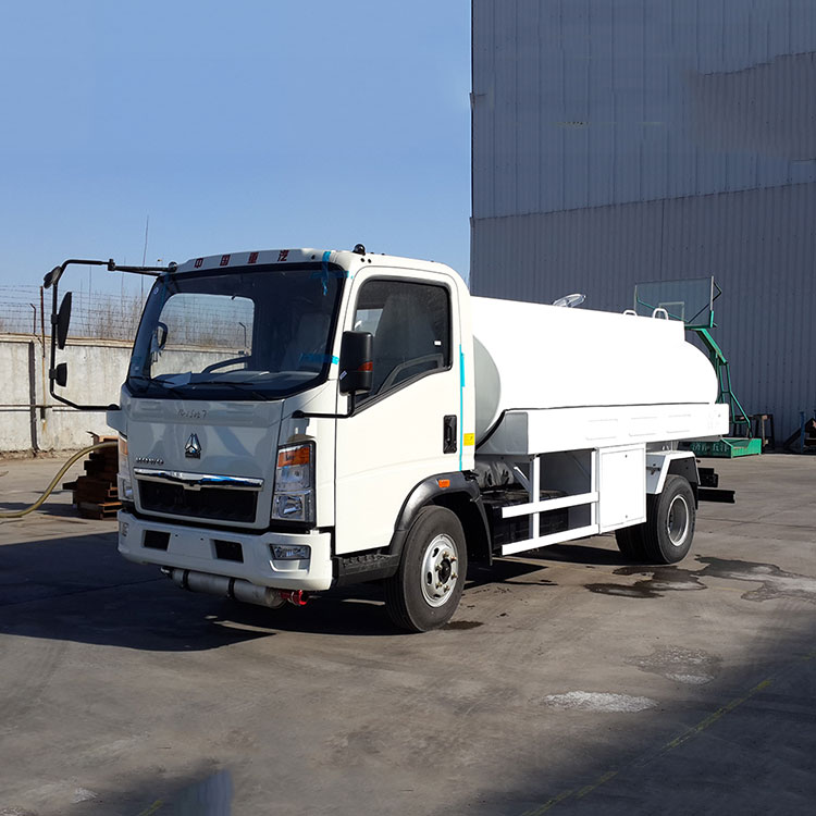 6000L Fuel Tank Truck